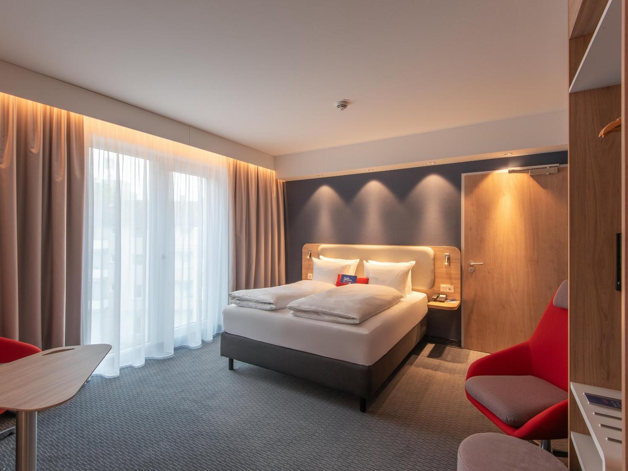Holiday Inn Express Heilbronn By Ihg מראה חיצוני תמונה