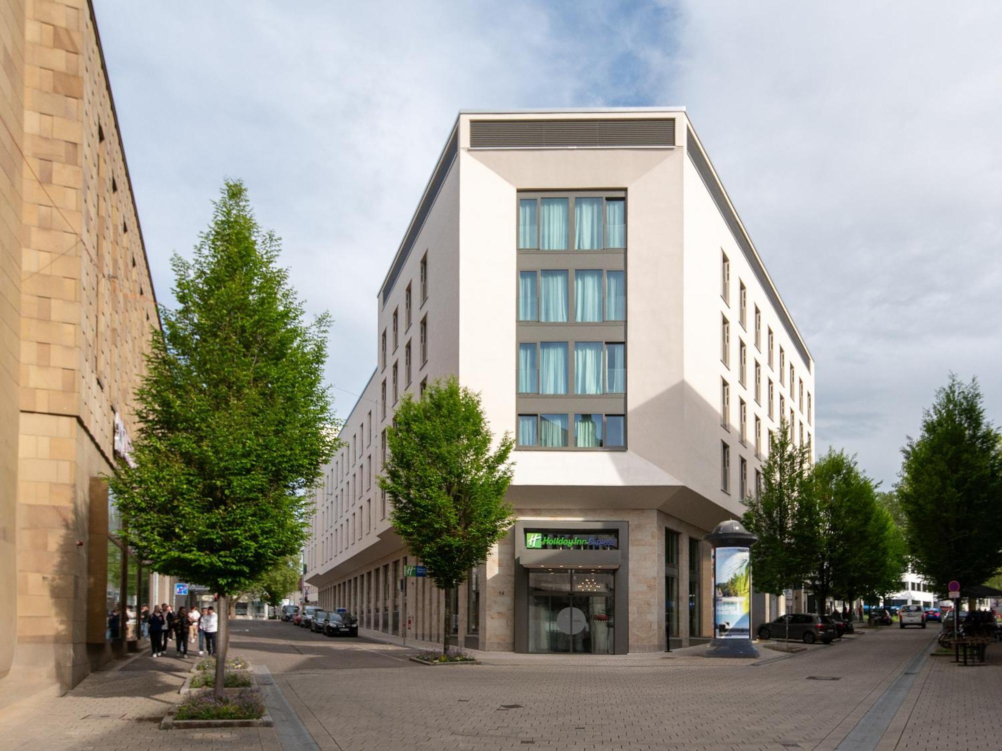 Holiday Inn Express Heilbronn By Ihg מראה חיצוני תמונה