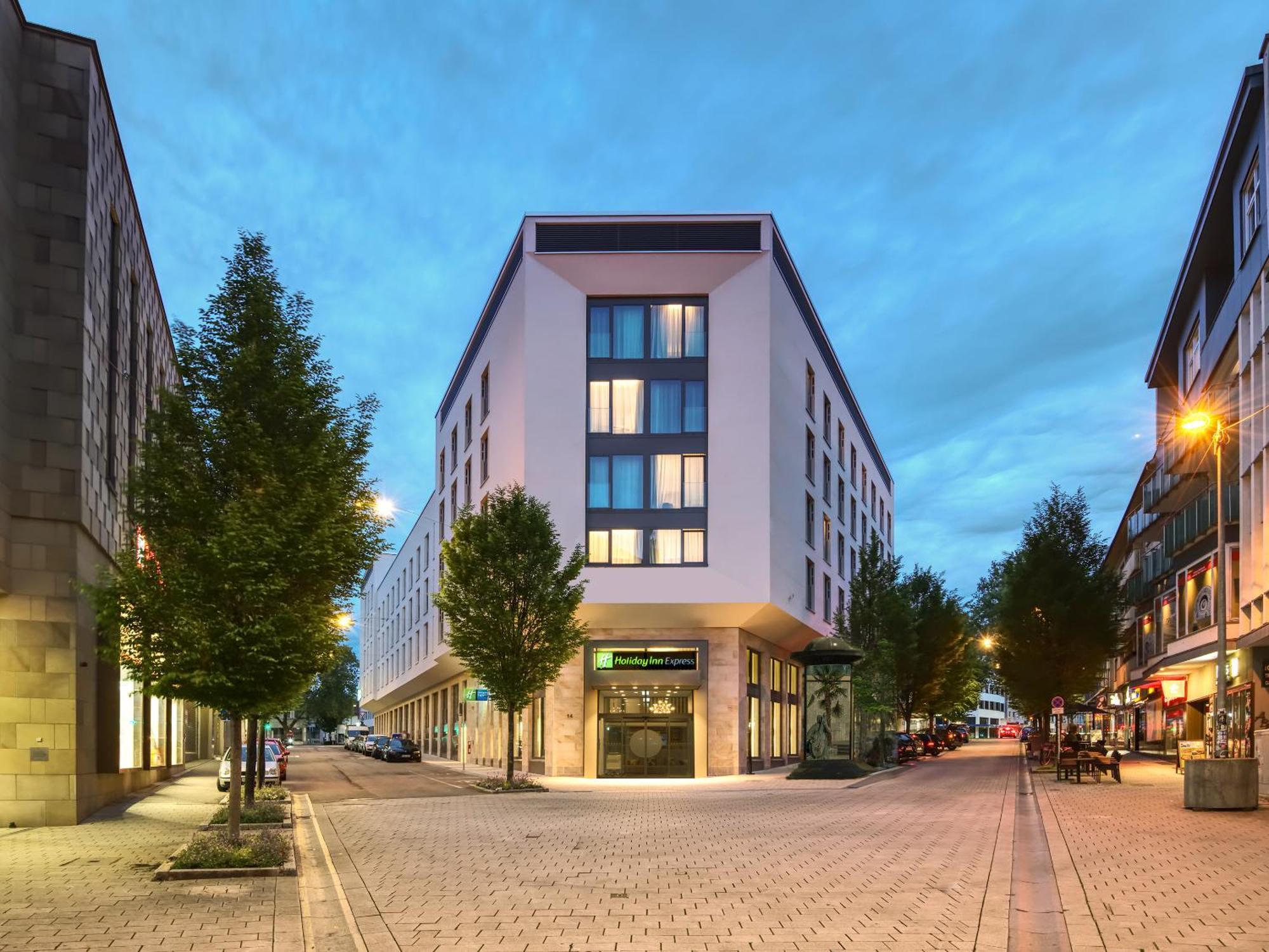 Holiday Inn Express Heilbronn By Ihg מראה חיצוני תמונה