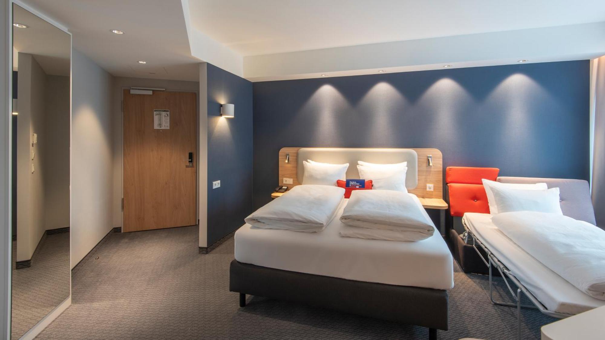 Holiday Inn Express Heilbronn By Ihg מראה חיצוני תמונה