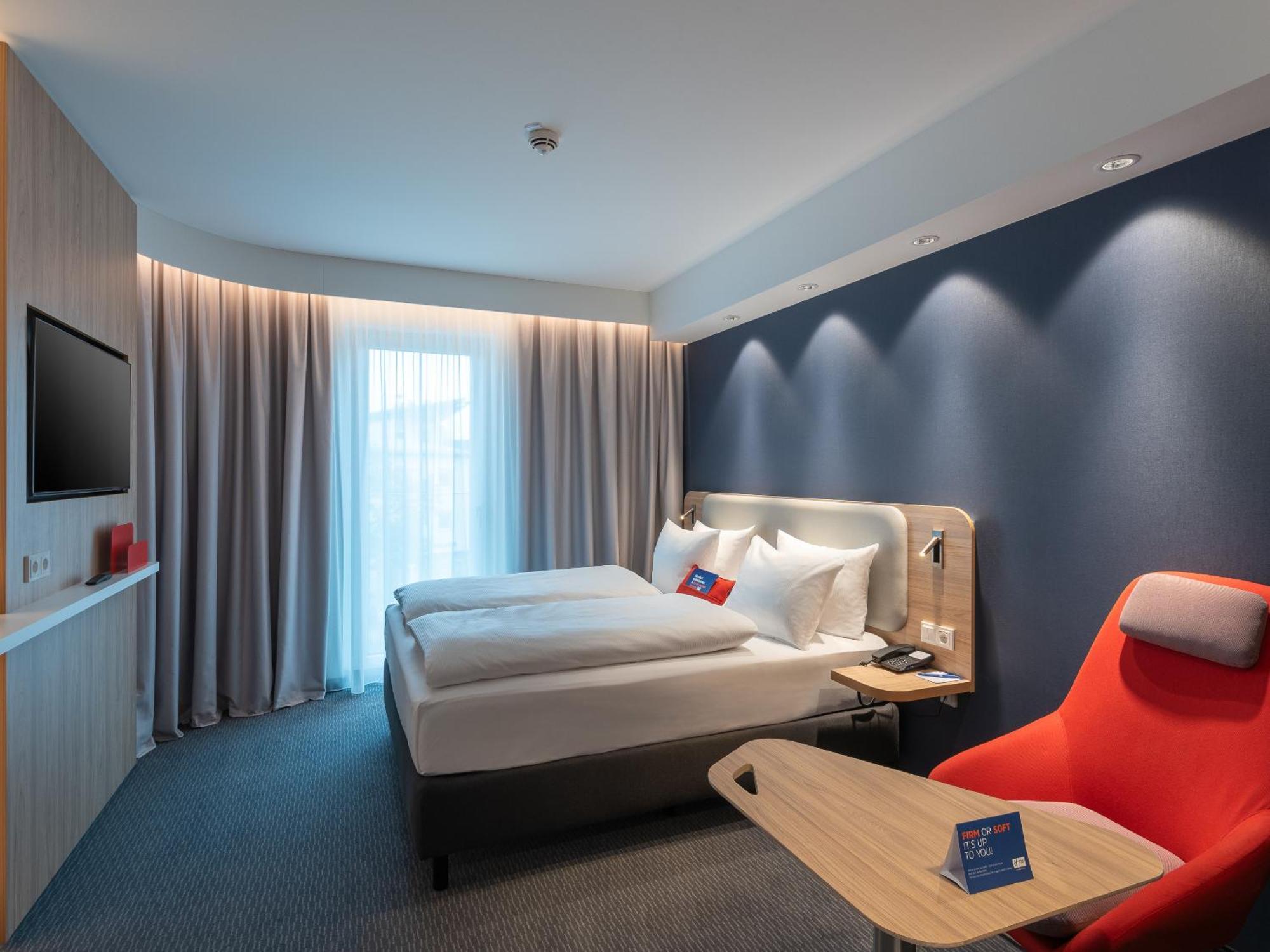 Holiday Inn Express Heilbronn By Ihg מראה חיצוני תמונה