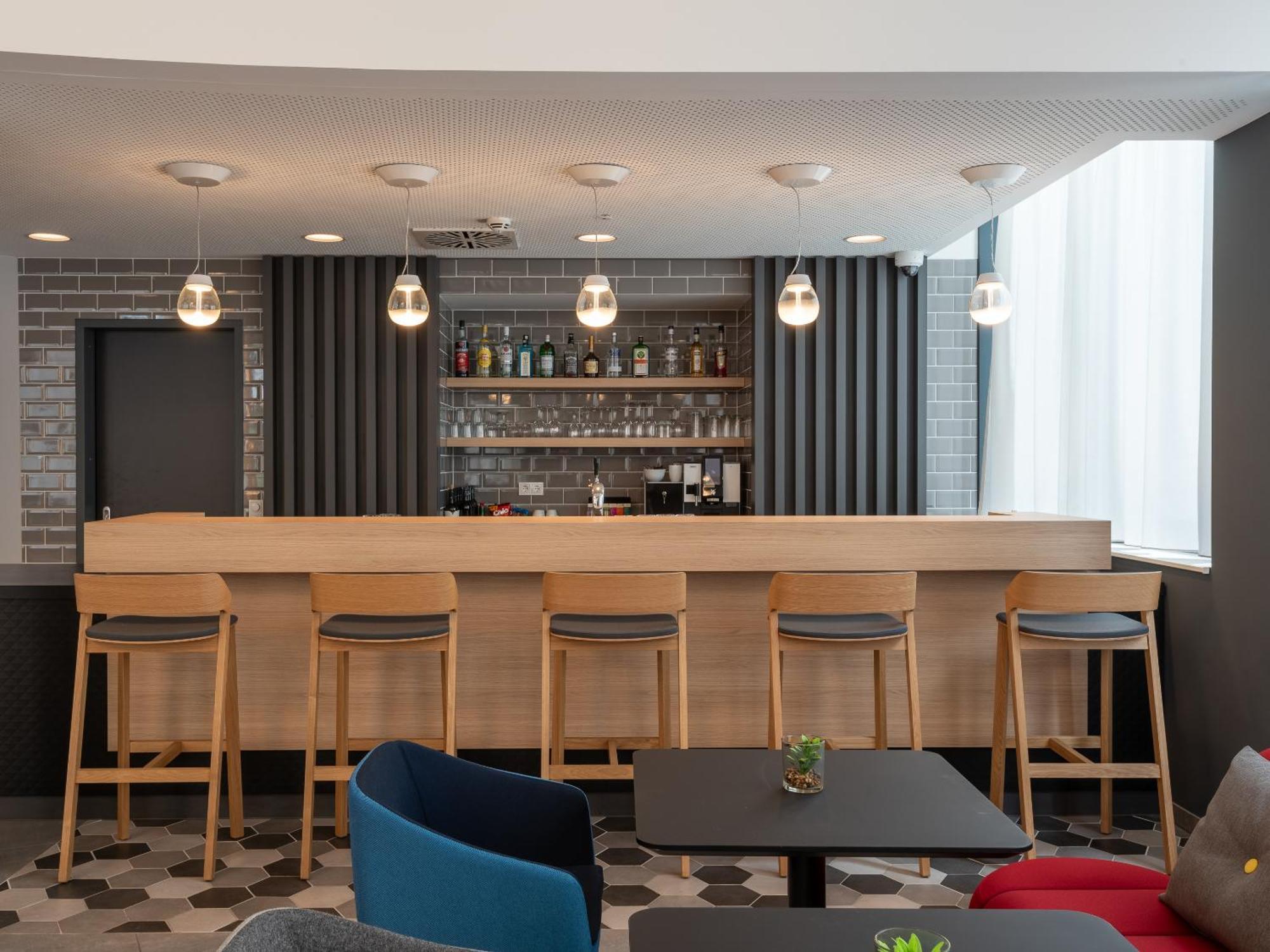 Holiday Inn Express Heilbronn By Ihg מראה חיצוני תמונה