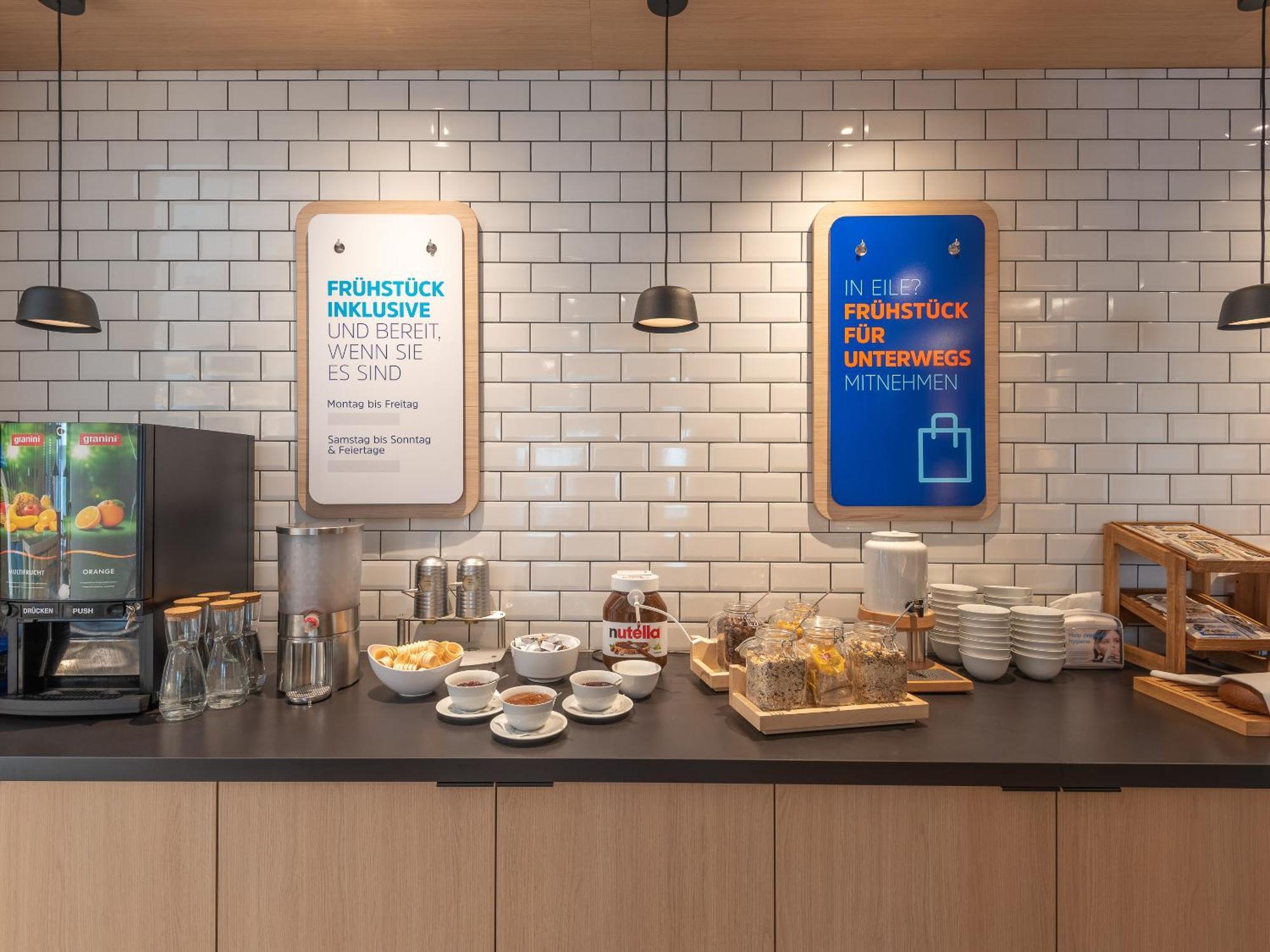Holiday Inn Express Heilbronn By Ihg מראה חיצוני תמונה