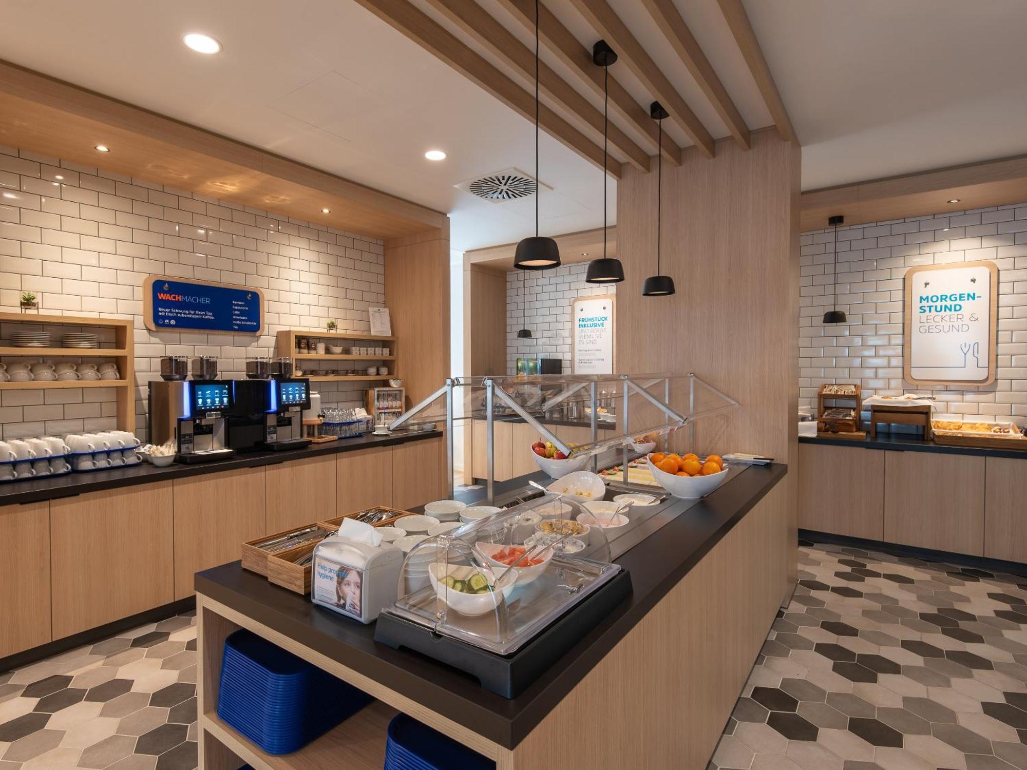 Holiday Inn Express Heilbronn By Ihg מראה חיצוני תמונה