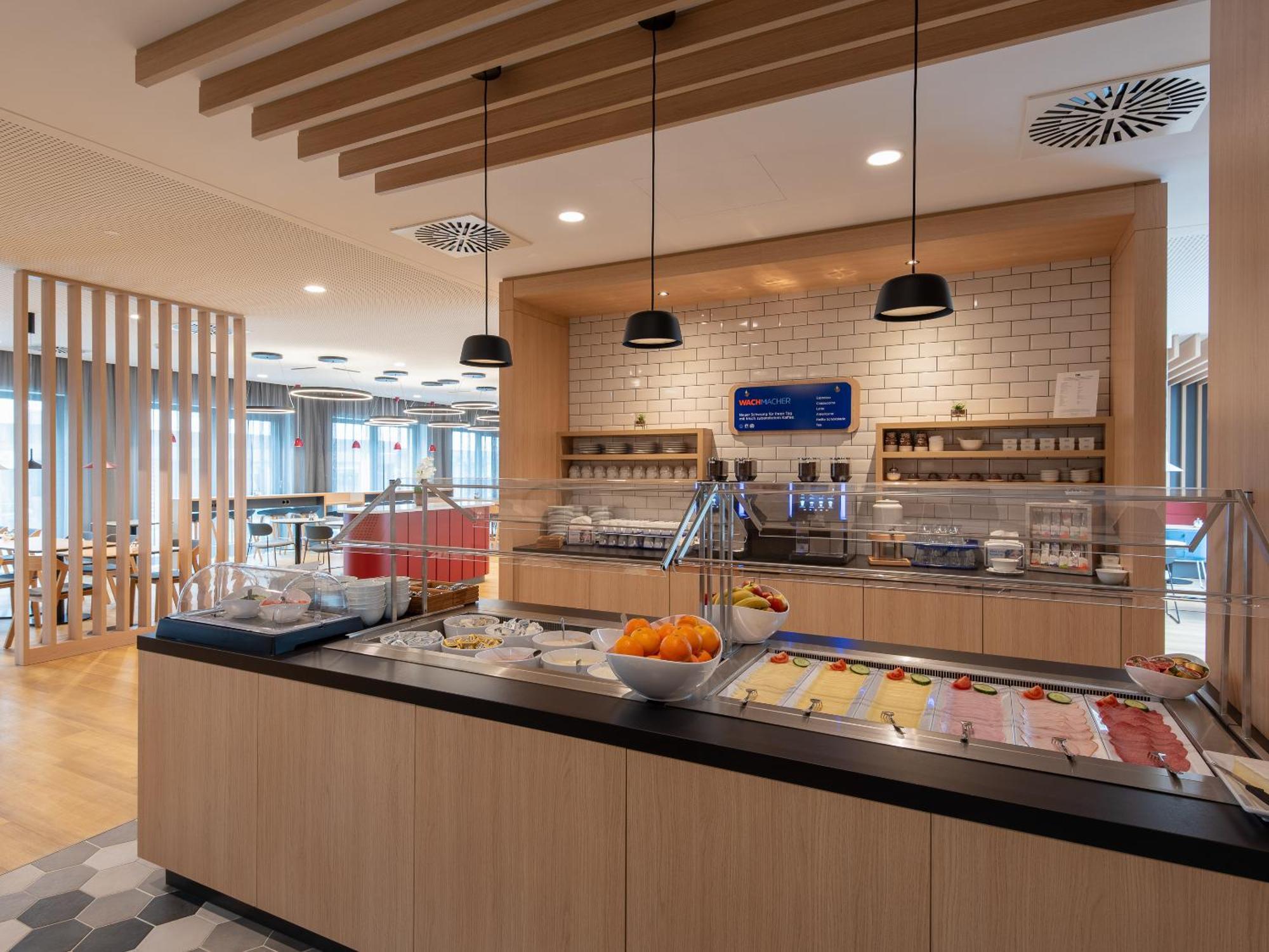 Holiday Inn Express Heilbronn By Ihg מראה חיצוני תמונה