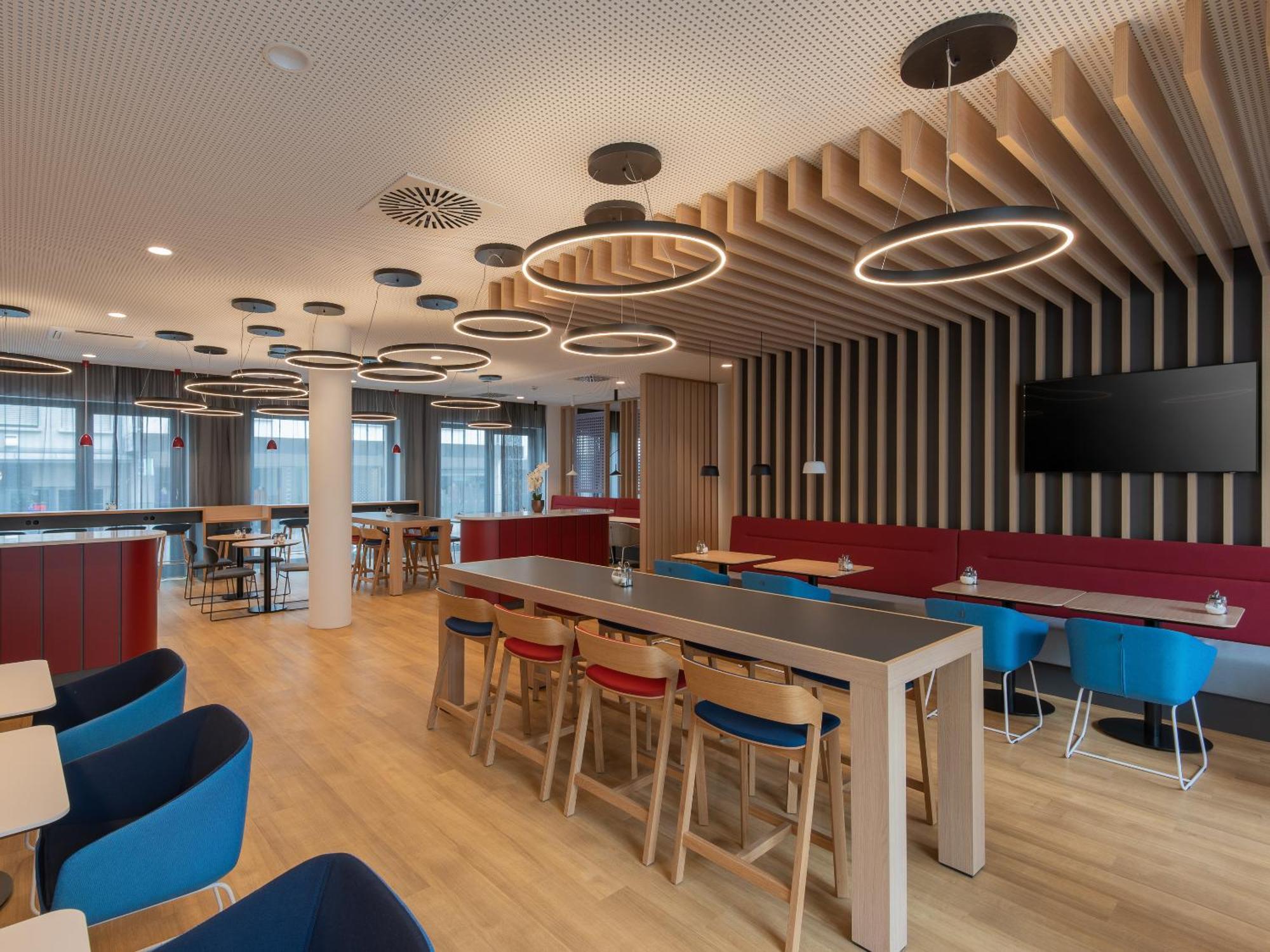 Holiday Inn Express Heilbronn By Ihg מראה חיצוני תמונה